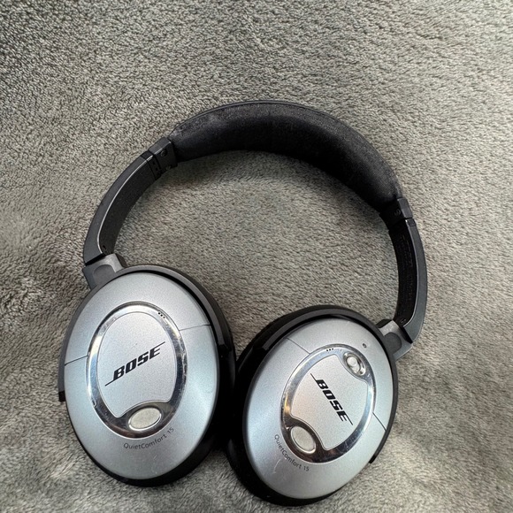 Bose Other - Bose‎ QuietComfort 15 Noise Cancelling Headphones Silver/Black QC15